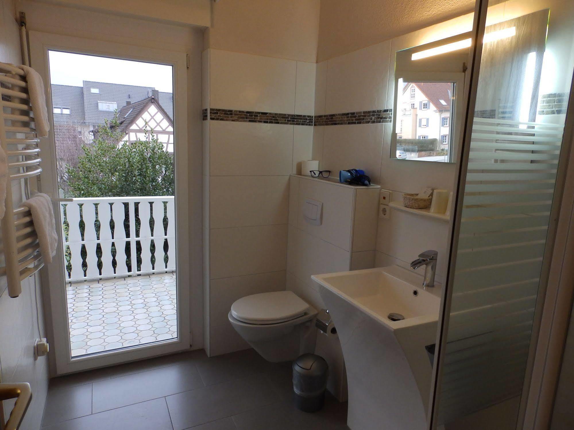 H41 Inn Hotel Garni Freiburg (Adults Only) Gundelfingen  Exterior foto